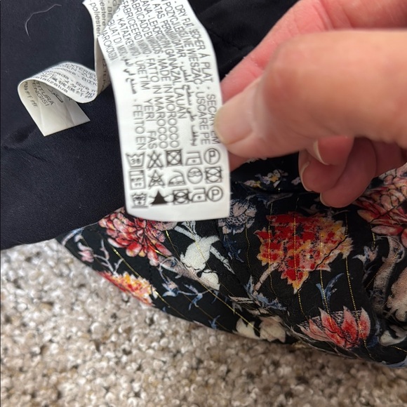 ZARA Floral Bomber Jacket with Relaxed Silhouette and Cropped Length Medium - Picture 11 of 13